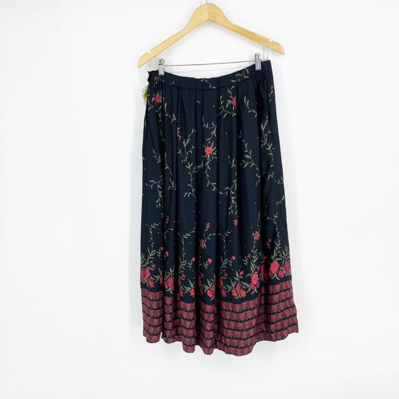 Vintage Dresses & Skirts - VINTAGE Napa Valley Boho Floral Skirt Size 14 NWT